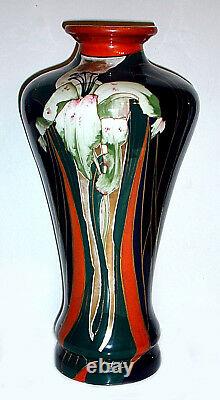 50% OFF Austrian Ceramic ART NOUVEAU VASE'Bouquet', 15.25 x 7.5