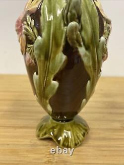 ANTIQUE Victorian Late 1800's Bohemian Austrian PALISSY STYLE MAJOLICA Vase