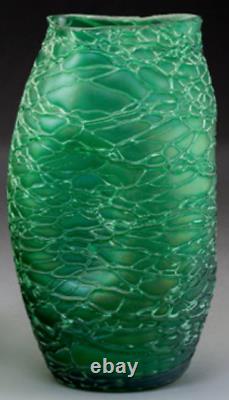 LOETZ Austrian Iridescent Glass VASE CRETE CHINE 1897 Antique Art Nouveau 9.5
