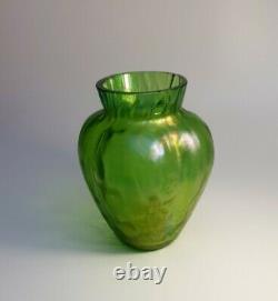Large Art Nouveau Austrian Loetz Crete Rusticana Iridescent Green Glass Vase