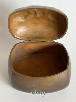 Peter Tereszczuk Austrian Bronze Rock-Form Box Children Gazing @ Eggs Signed