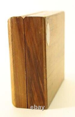 = c. 1900 Austrian Secession Augsburg Chip Carved Wooden Box, Gustav Klimt Taste